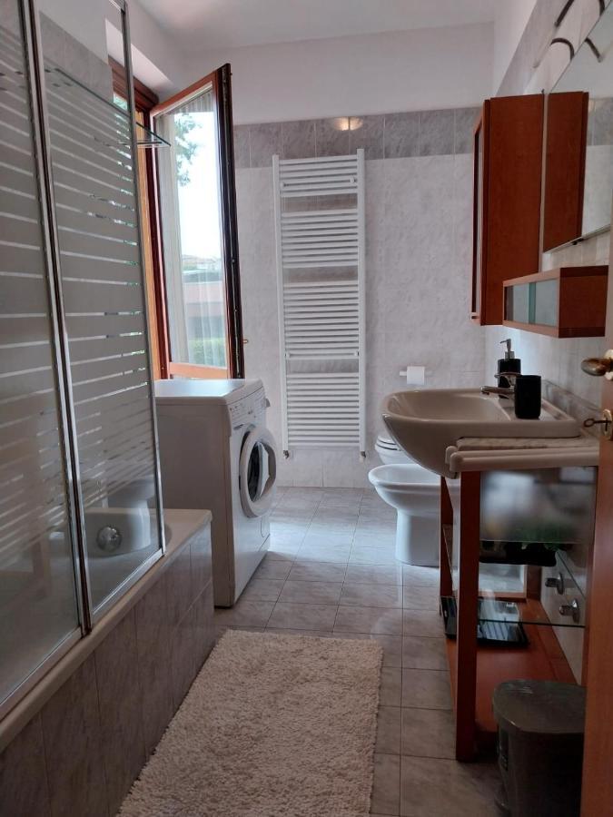 Casa Adela Apartment Desenzano del Garda Luaran gambar