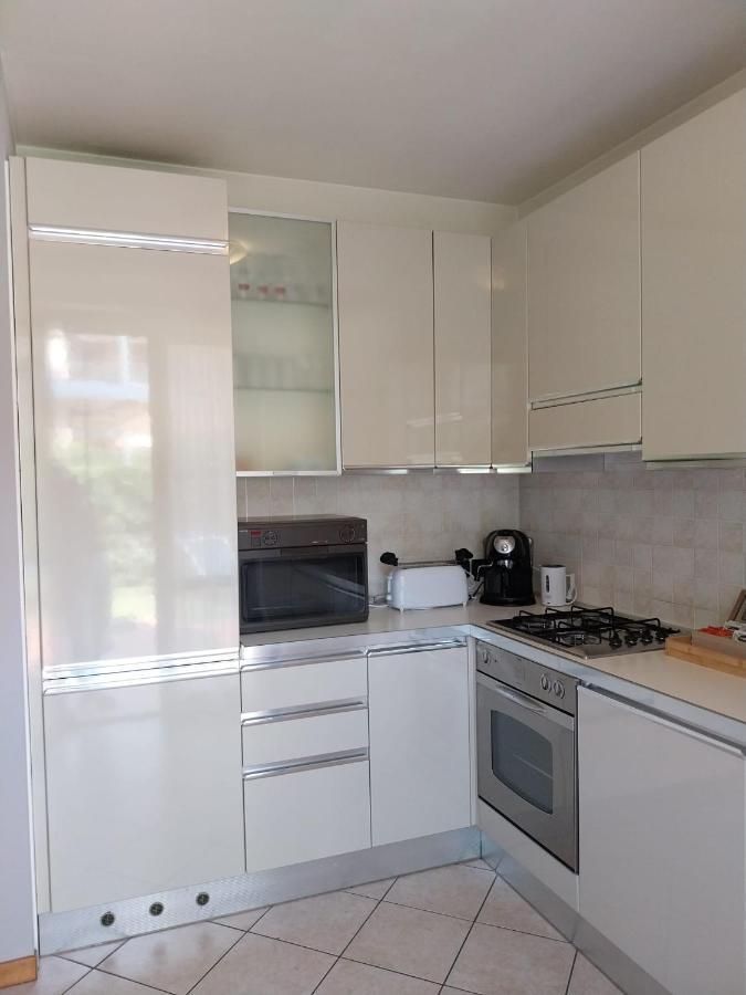 Casa Adela Apartment Desenzano del Garda Luaran gambar
