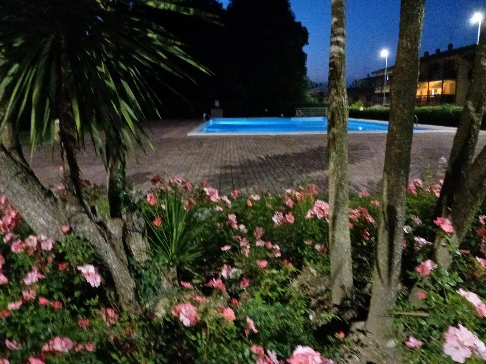 Casa Adela Apartment Desenzano del Garda Luaran gambar